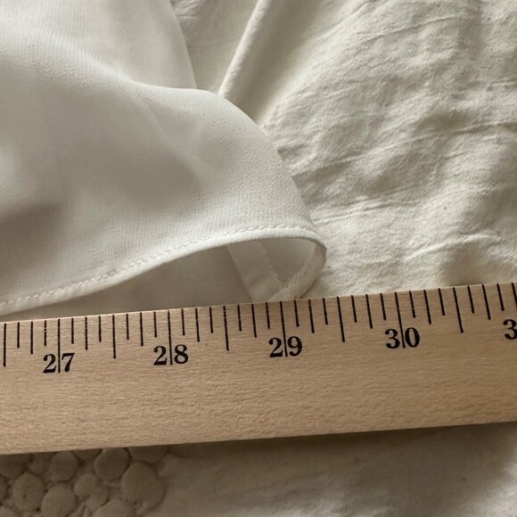 Calvin Klein Womens White Sleeveless Blouse 1X Lined Layered Flowy Feminine - Picture 9 of 11